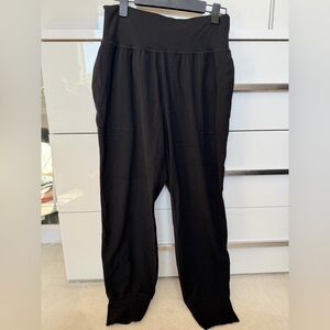 Athleta Black Salutation Jogger